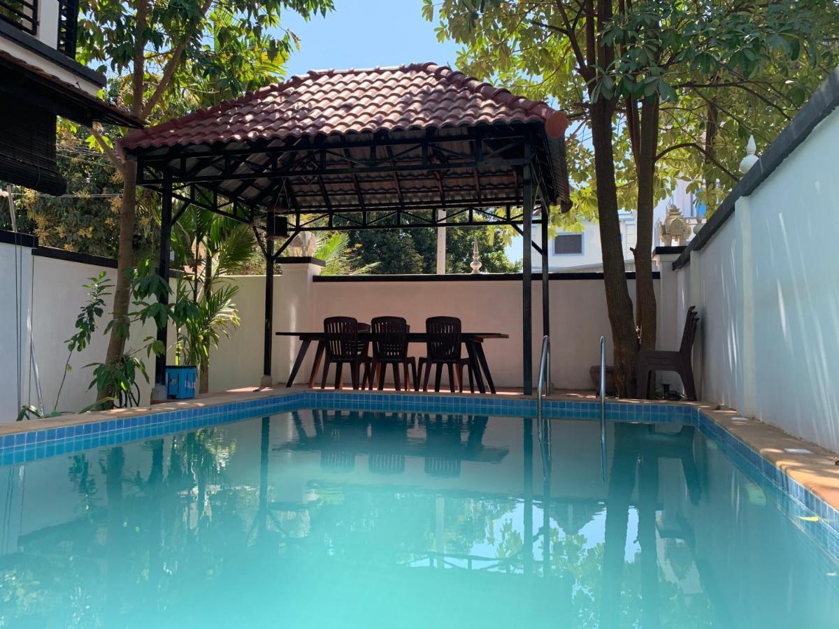 Private Boutique Home With Pool, The Fin Inn Сиемрип Экстерьер фото