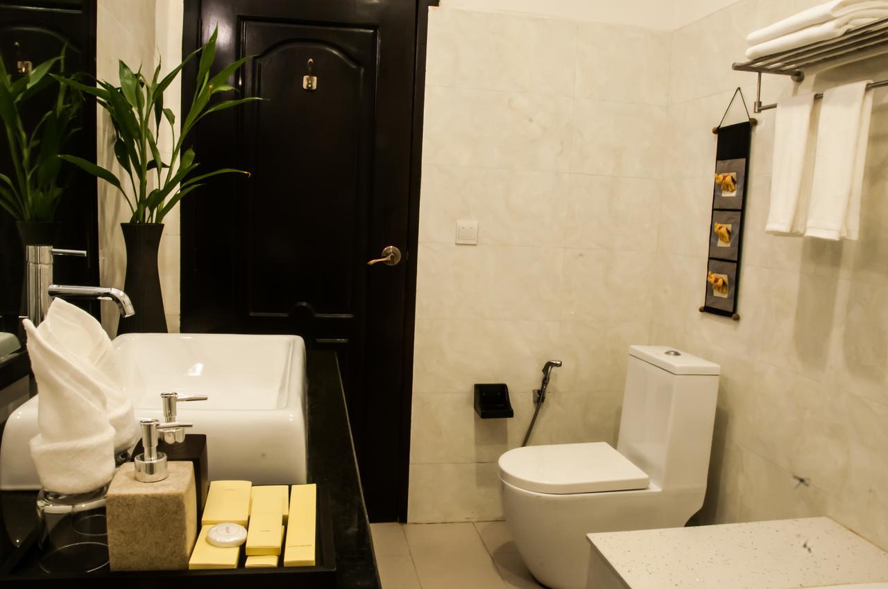 Private Boutique Home With Pool, The Fin Inn Сиемрип Экстерьер фото