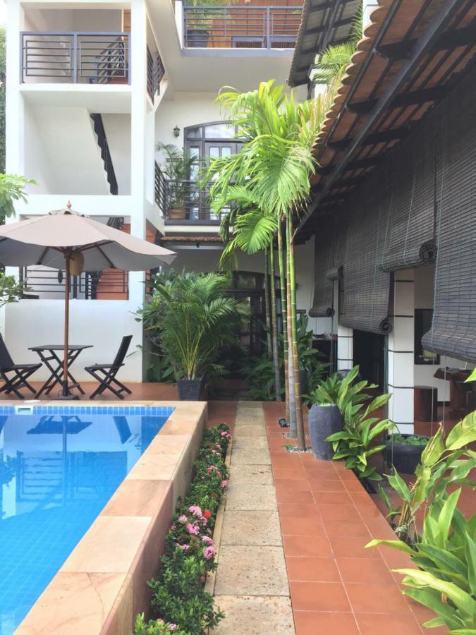 Private Boutique Home With Pool, The Fin Inn Сиемрип Экстерьер фото