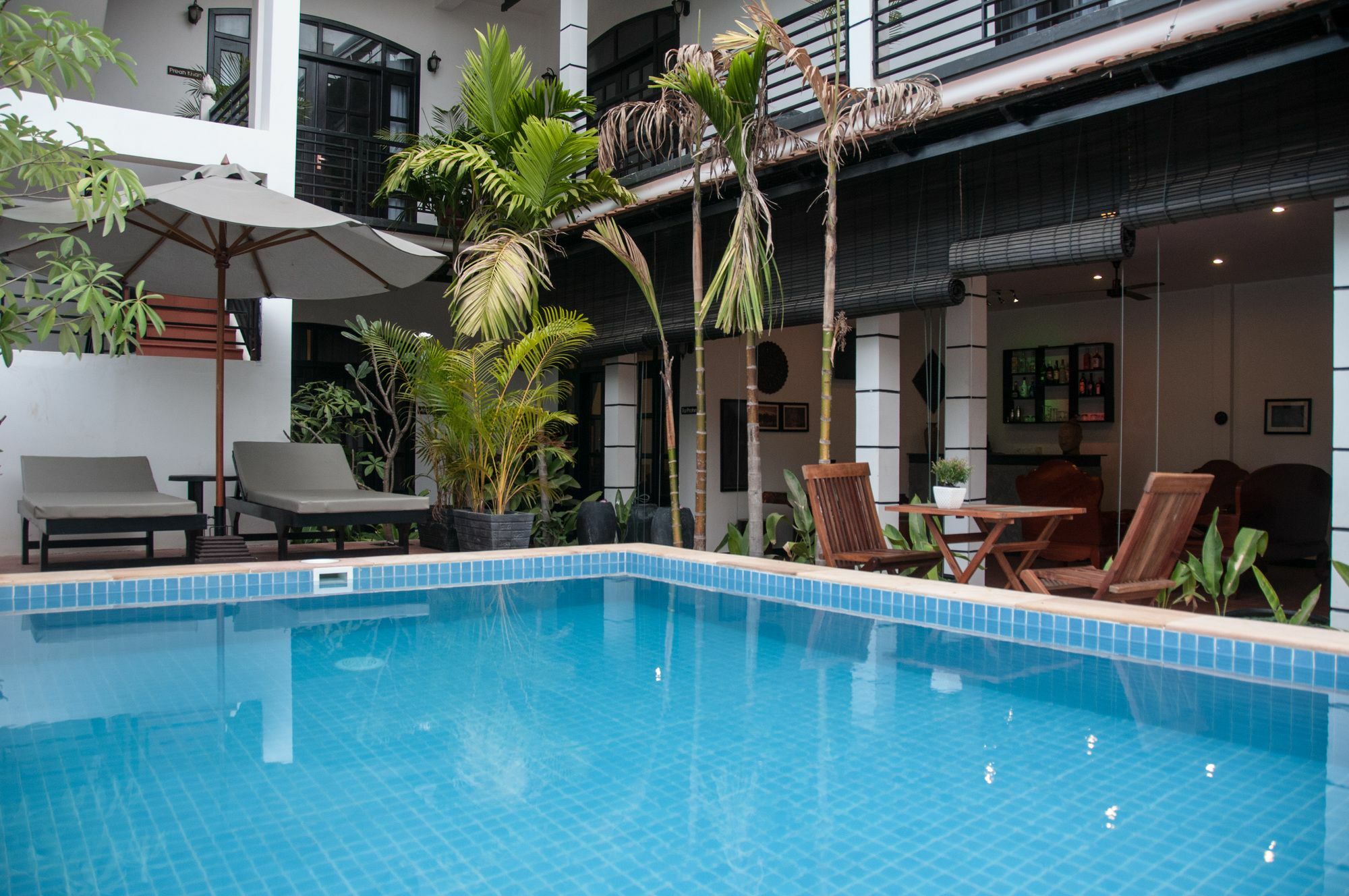 Private Boutique Home With Pool, The Fin Inn Сиемрип Экстерьер фото