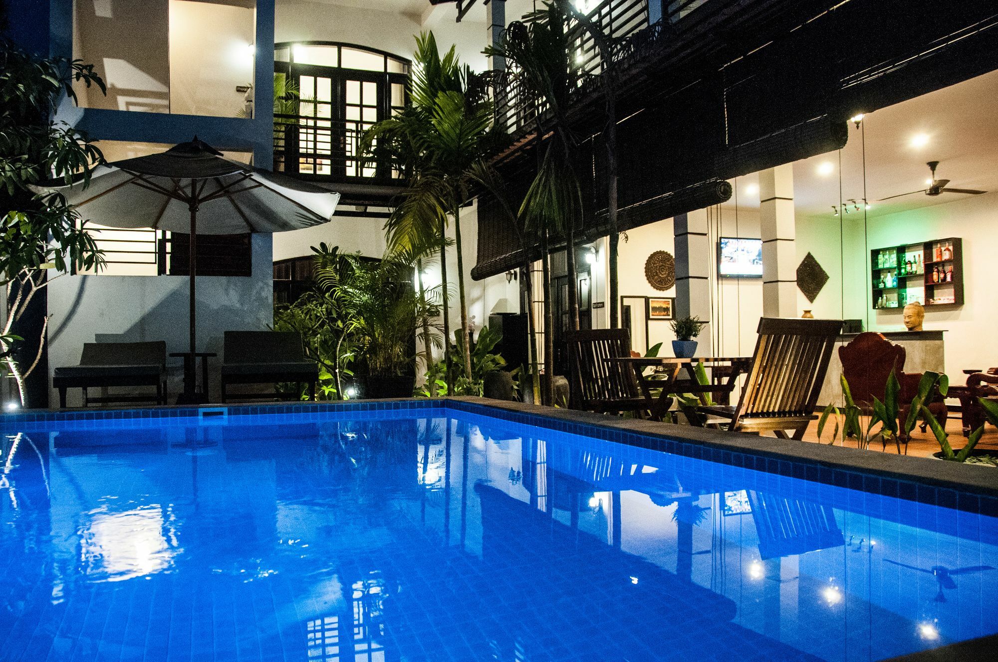 Private Boutique Home With Pool, The Fin Inn Сиемрип Экстерьер фото